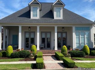 13315 La Petite Ln, Baton Rouge, LA 70818
