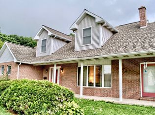 222 N 8th St, Trevorton, PA