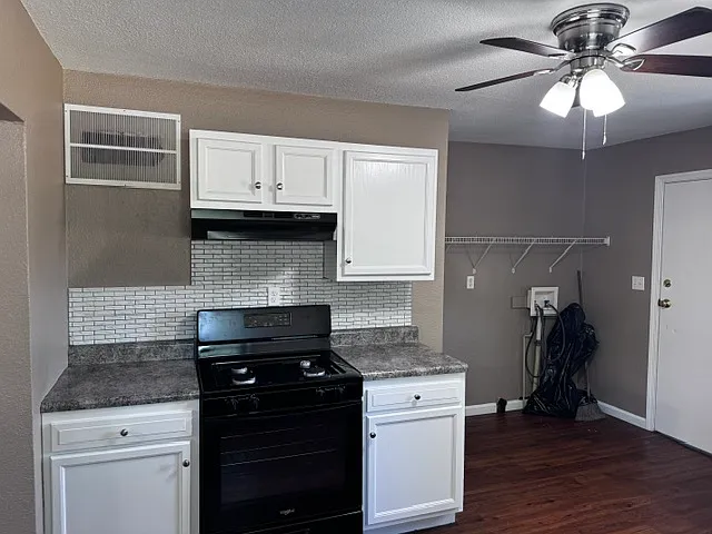 814 Walnut Dr — Photo 5