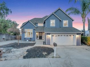 470 Vista Park Hill Ct, Hollister, CA 95023