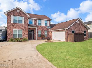 2248 Rosewood Ln, Biloxi, MS 39532