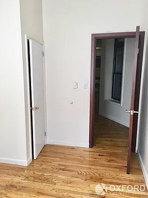 Rented by Oxford Property Group | media 28