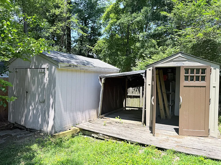 2604 Tracewood Cir — Photo 15