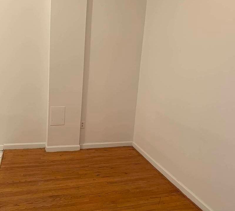 2nd image of 36 Orchard St #2AA