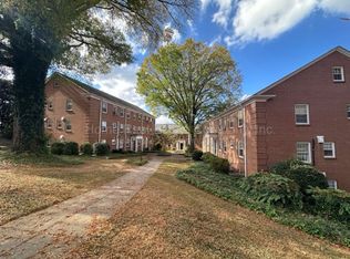 803-807 W End Blvd #B-7, Winston Salem, NC 27101