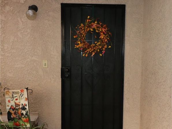 12121 Centralia St UNIT 111