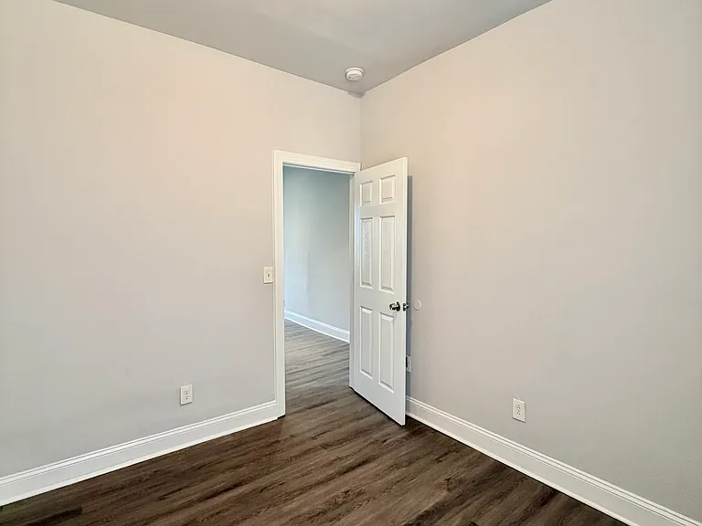 1824 N 54th St #1 — Photo 8