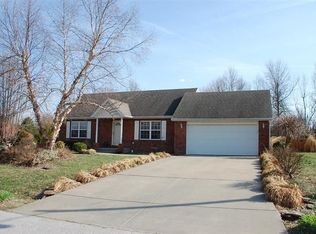 310 McKnight, Clever, MO 65631