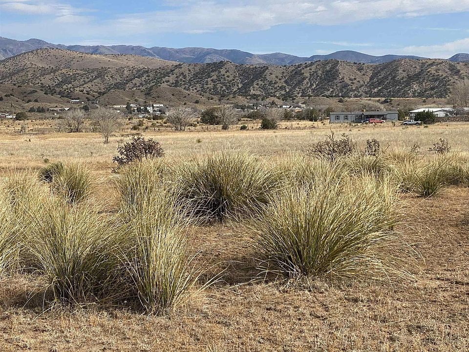 2nd image of 266 Camino De Vida