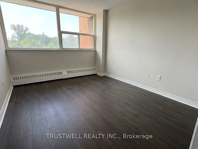 3501 Glen Erin Dr #209 — Photo 5