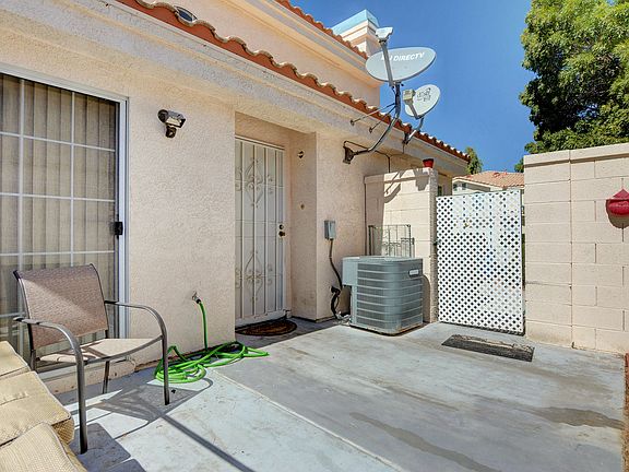 4th image of 7975 Teresita Ave