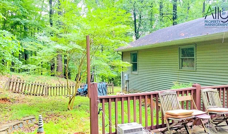 2484 Lost Hollow Path — Photo 3
