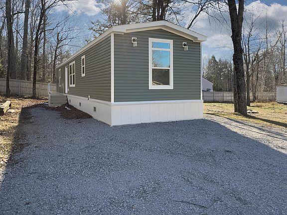 2nd image of 970 Gardiner Road