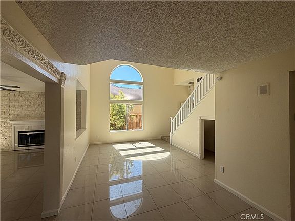 5th image of 507 Coudures Way