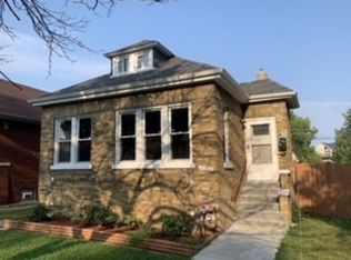 11815 S Hale Ave, Chicago, IL 60643