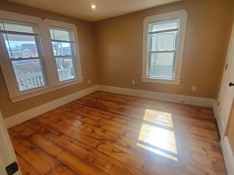 68 Highland Ave #A — Photo 4