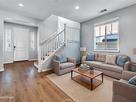 4th image of 14717 Symphony Dr