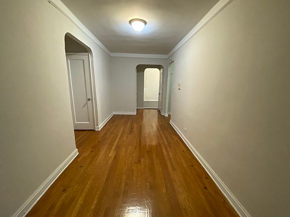 5th image of 84-49 Elmhurst Ave #2KK