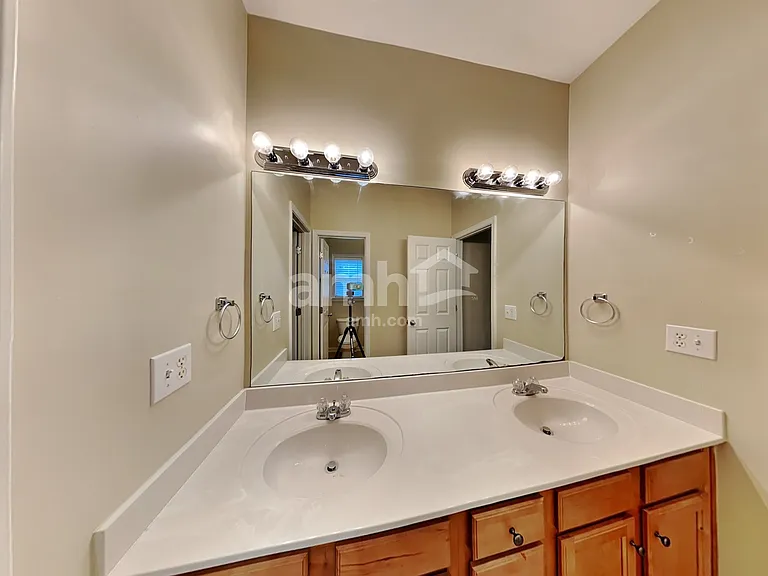 5243 Centennial Hill Dr NW — Photo 16