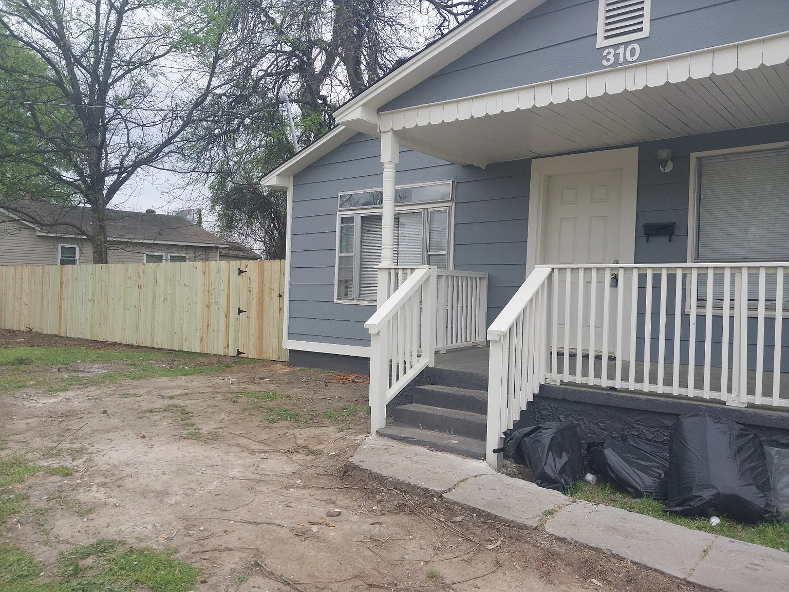310 E 13th St - . — Photo 2