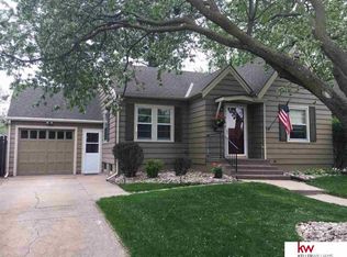 325 W 20th St, Fremont, NE 68025