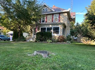 489 Mitchell Rd, Put In Bay, OH 43456