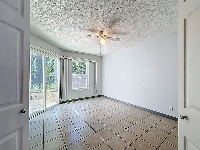 2636 Lemon Tree Ln #2636 — Photo 8
