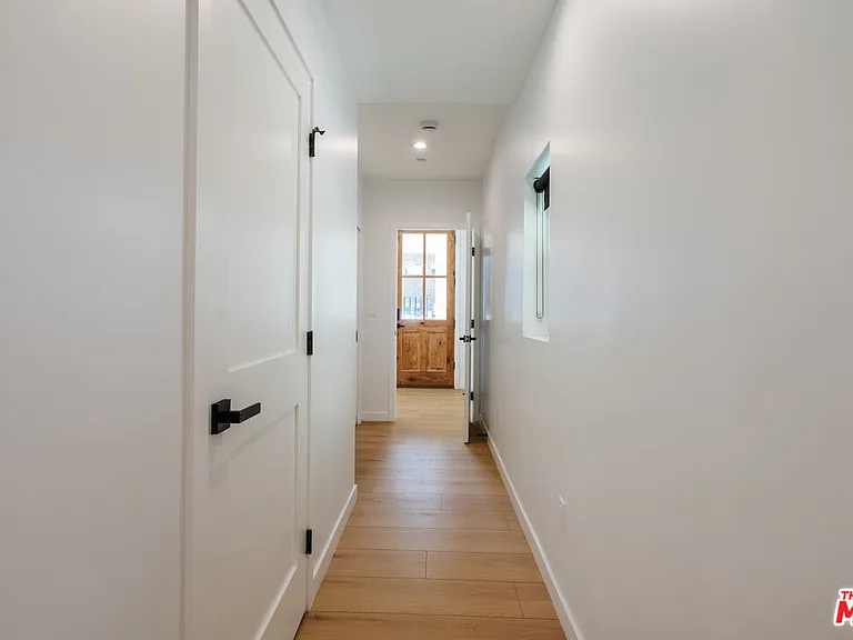 6765 Lexington Ave #A — Photo 21