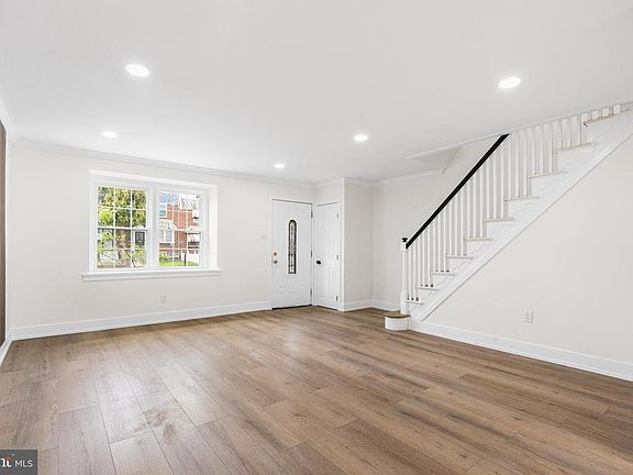 4th image of 7953 Temple Rd
