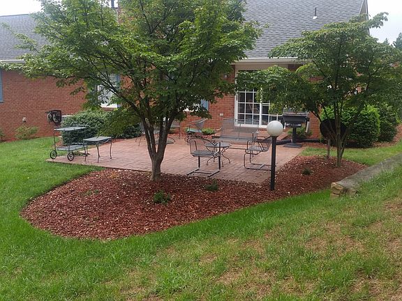 3rd image of 5007 Labradore Dr