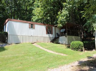 100 Robin Ln, Eddyville, KY 42038