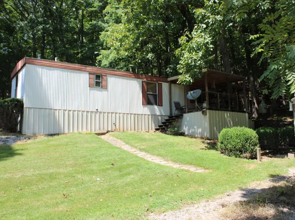 100 Robin Ln, Eddyville, KY 42038