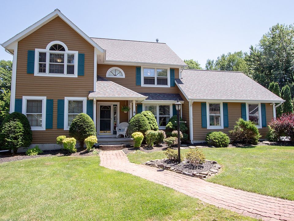 1st image of 4 Georgia Ct