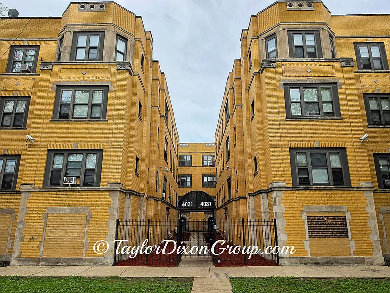4033 W Gladys Ave #2S — Photo 30