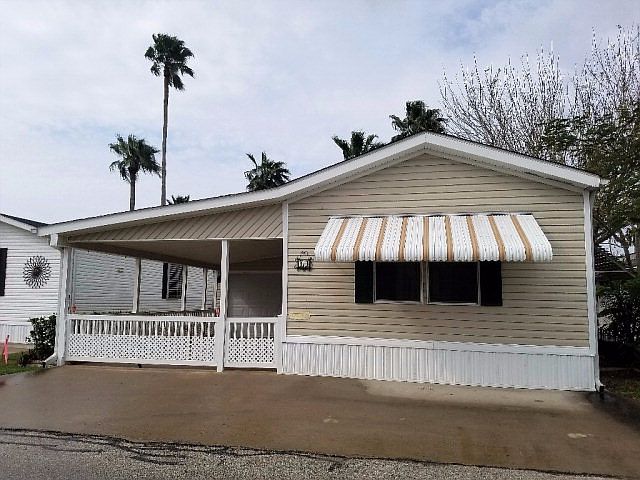 1st image of 14 Lucy Cir