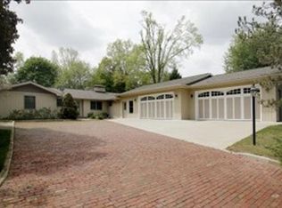 2003 Greenbriar Dr, Portage, MI