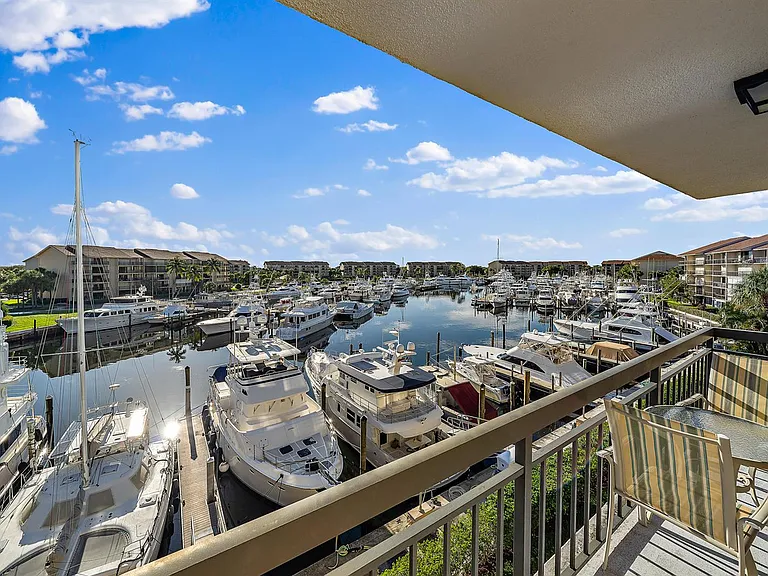 2601 Marina Isle Way #402 — Photo 8