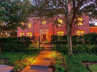 14 Hampton Pl, Spring, TX 77381