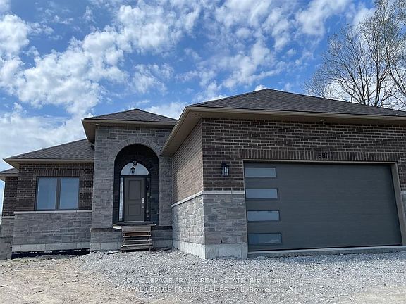 2nd image of 580 Patterson Rd