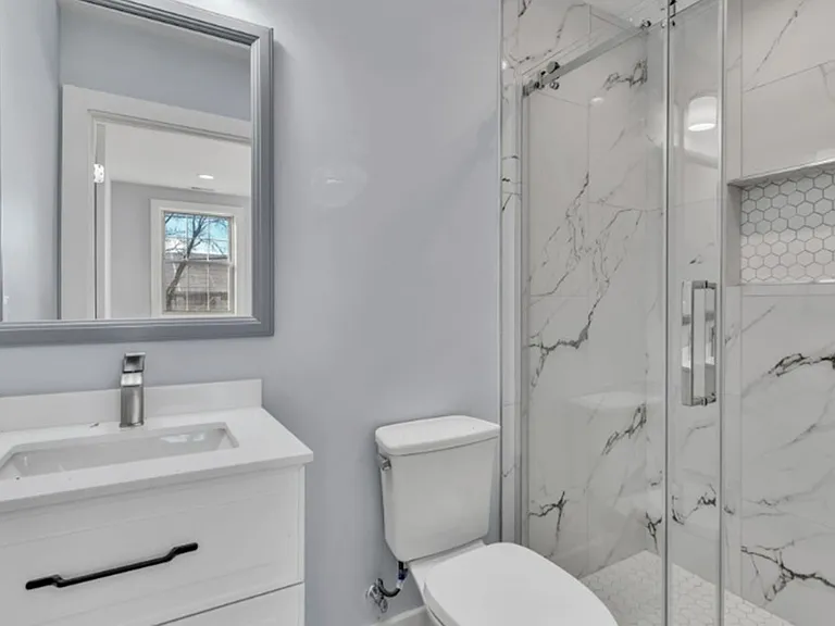 3914 10th St NE #3 — Photo 9