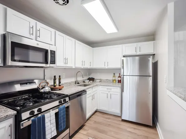 Cortland at Falls Church