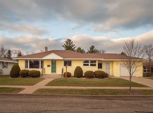 2716 Atwell St, Stevens Point, WI 54481