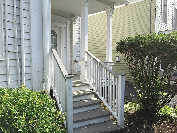 Side Entrance to Apt. B