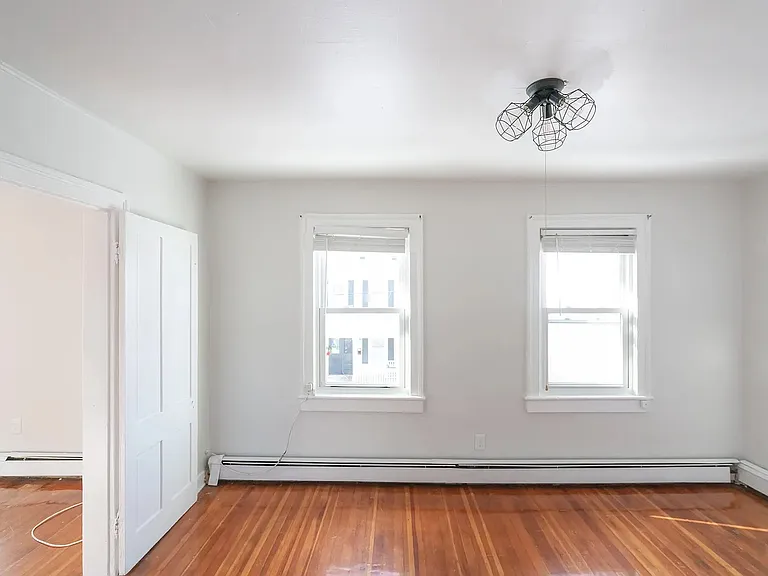12 Center St #2 — Photo 8