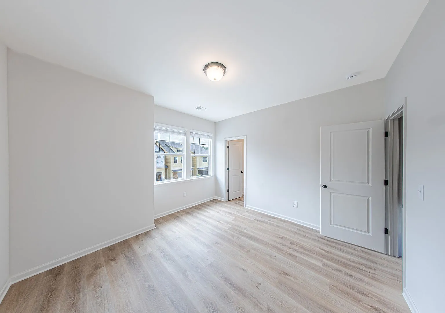 Brand-New Townhome Living at The Summit at Gateway Modern Comfort Near the North Georgia Mountains — Photo 3