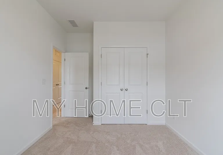 1816 Alexander Village Main Dr — Photo 36