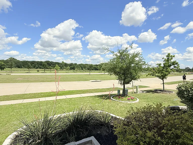 8805 Cedar Basin Dr — Photo 29