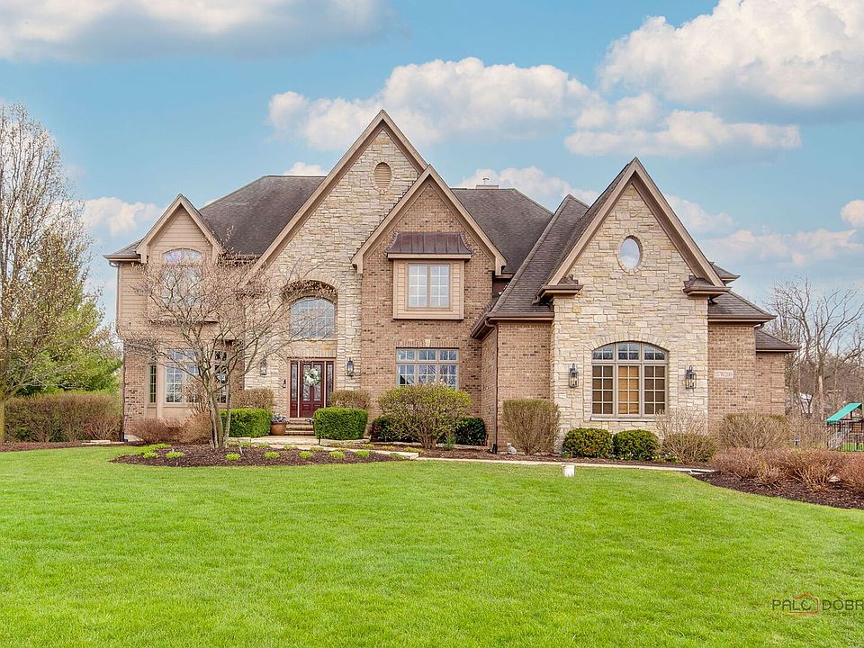 1st image of 37W209 Deer Pond Ct