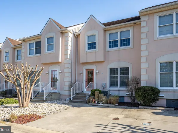 13487 Bella Vista Ln Unit 11, Ocean City, MD 21842