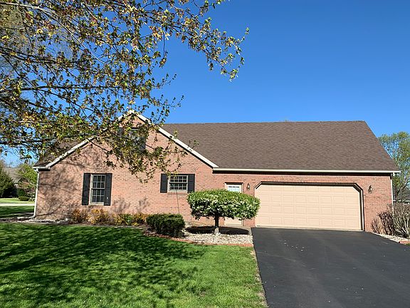 2 Car Attached Garage
